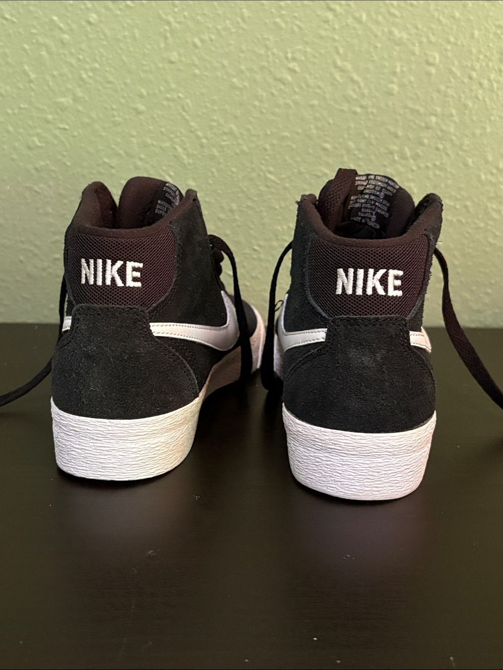Nike Womens SB Bruin Mid Black Suede Sneakers - Picture 3 of 5
